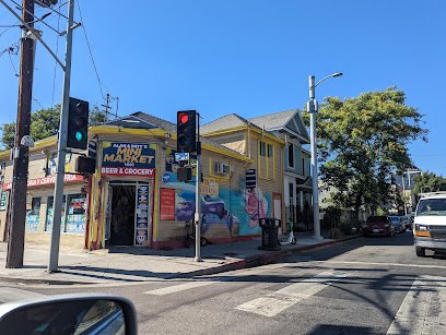 Alan & Patty’s Mini Market